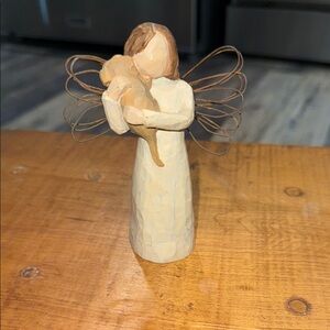 Willow Tree Angel of Friendship Sculpture - Cream and Tan